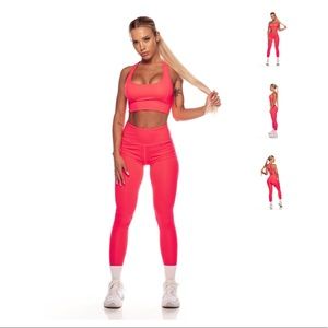 Saski Neon Pink High Wasted Leggings